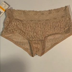 Wacoal boy short underwear